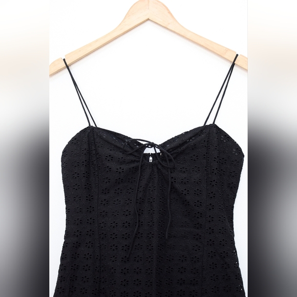 NWT Sezane Pearline Dress Black Eyelet Midi Tie Front Size 6 - Picture 3 of 12